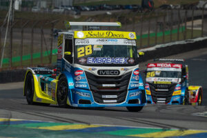 News 12 danilo dirani coloca iveco usual racing na 2a posicao nas atividades da copa truck sexta feira em interlagos