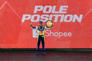 News 15 danilo dirani crava pole position para a iveco usual racing na etapa de cascavel da copa truck
