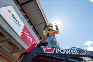 News 1 iveco usual racing vence com raphael abbate a segunda prova da copa truck em curvelo